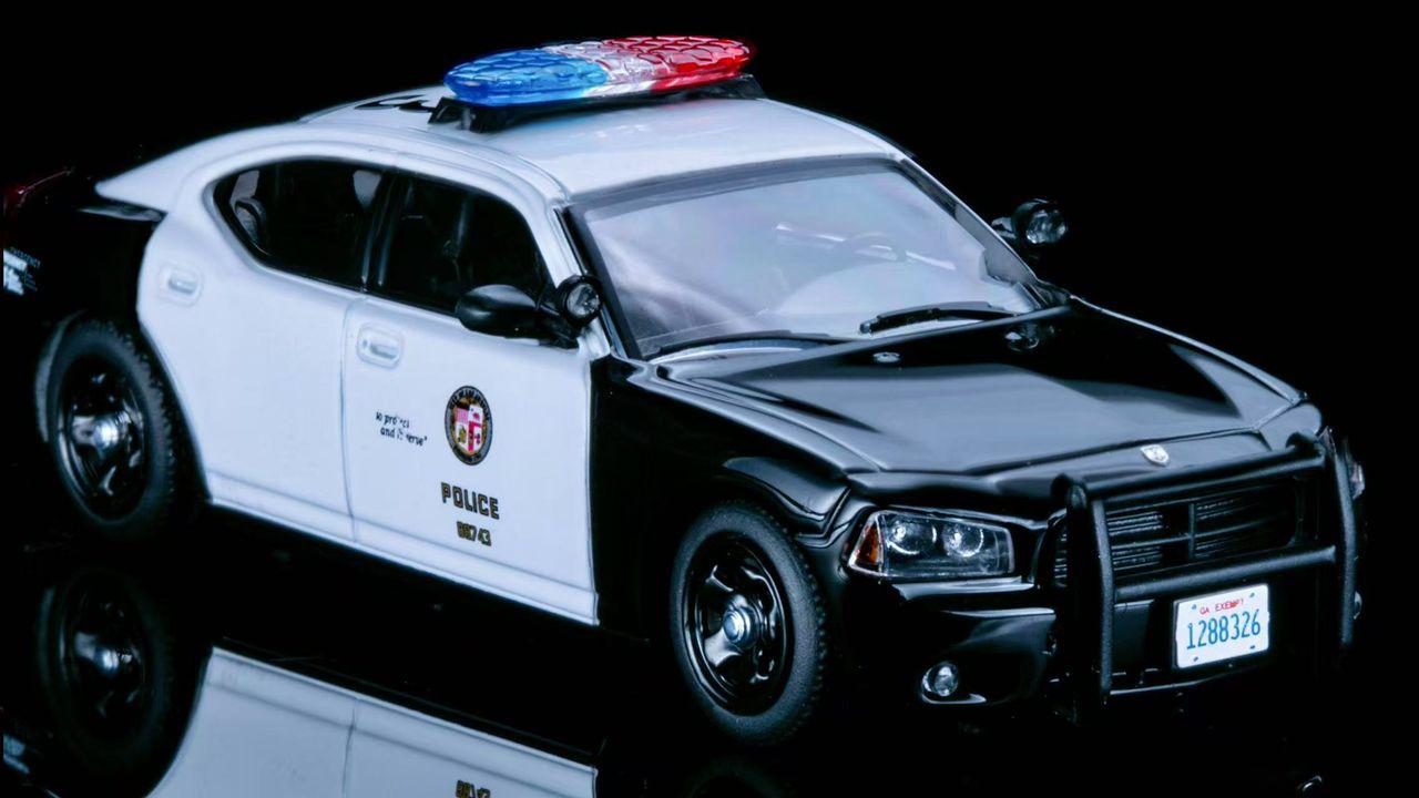 Dodge Charger 06 Los Angeles Police Department (LAPD)