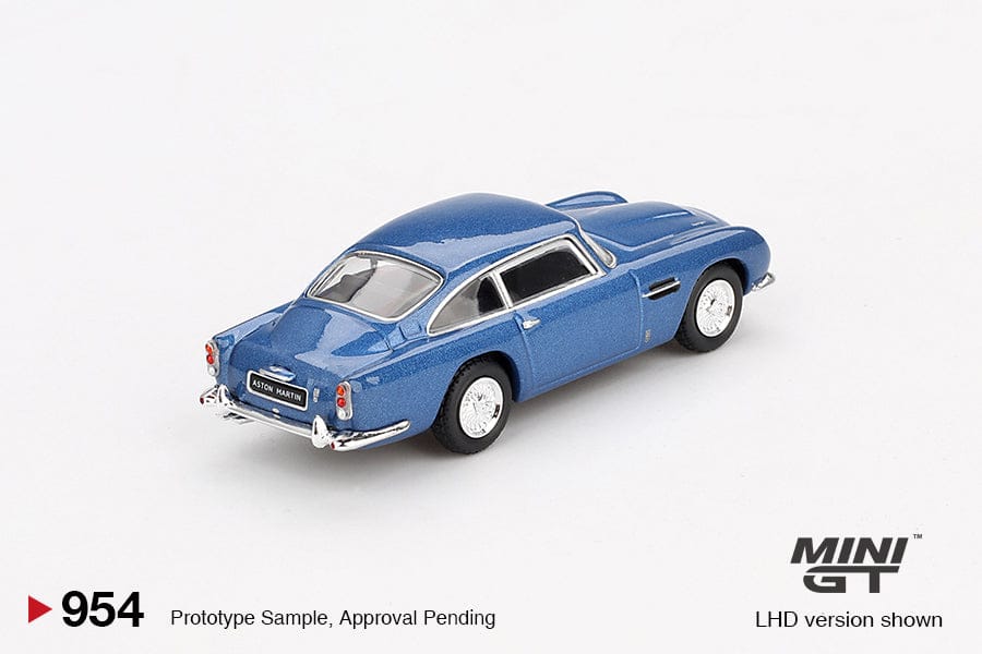 Aston Martin DB5 Sierra Blue